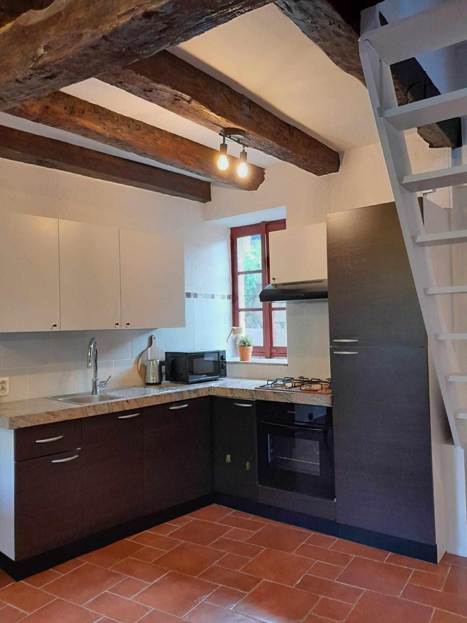 Gite "La Petite" Saint-Benoit-du-Sault Exterior foto